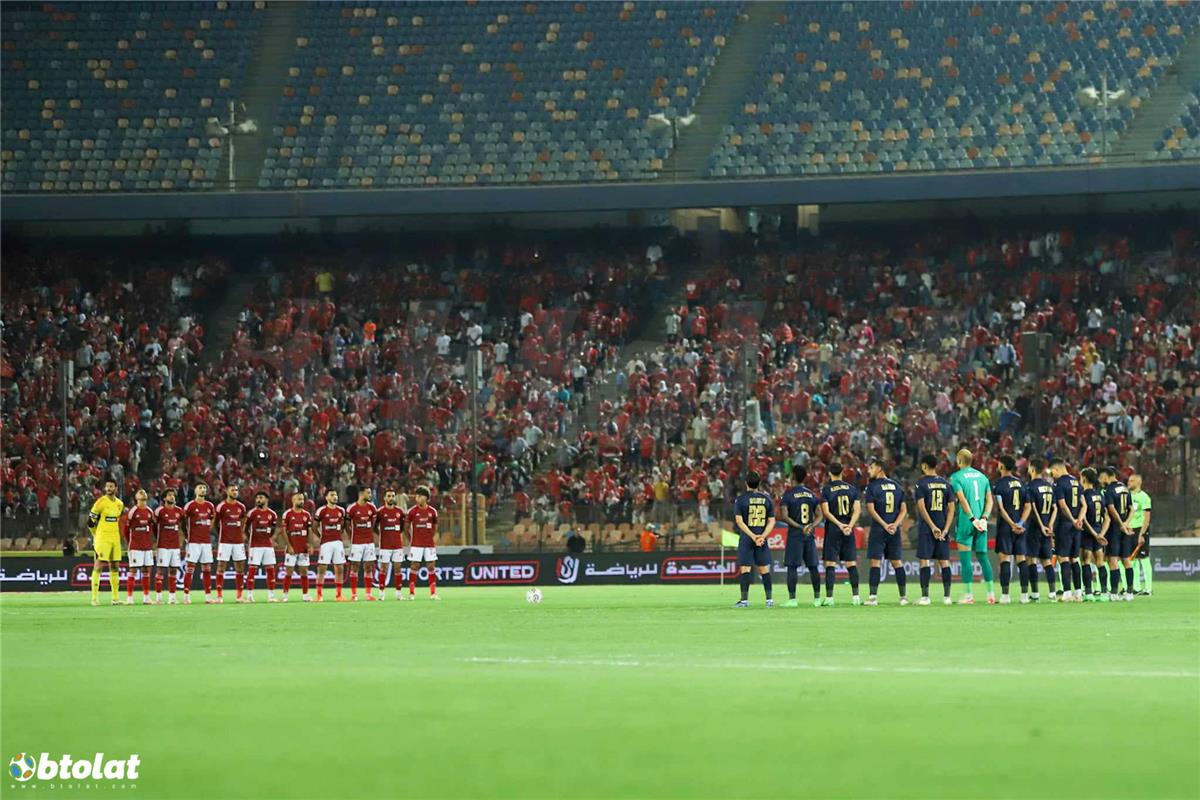 نيوز برو : حكم مباراة الأهلي وسيراميكا كليوباترا في الدوري