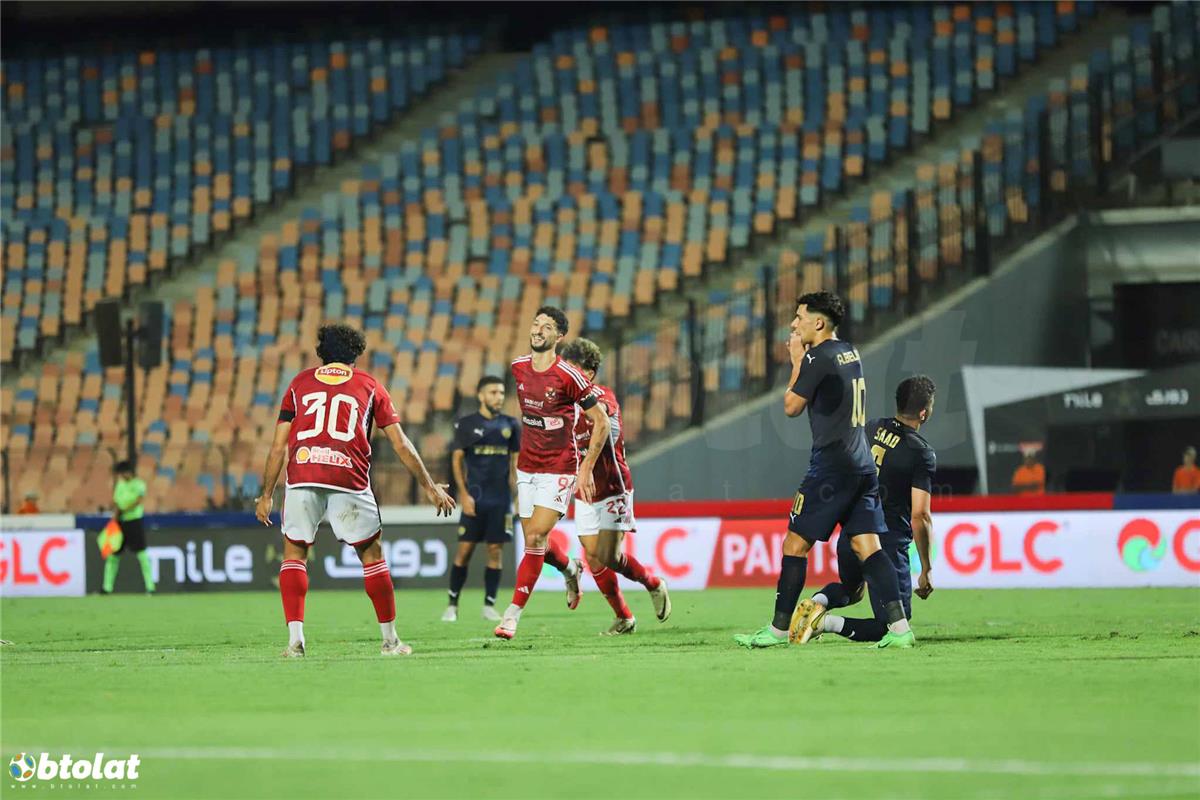 نيوز برو : موعد والقناة الناقلة لمباراة الأهلي وسيراميكا كليوباترا اليوم في الدوري المصري