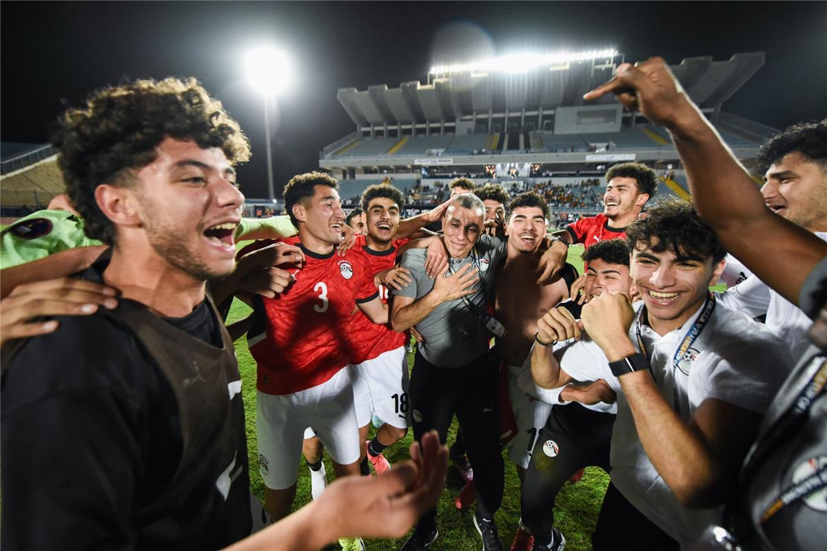 الحلم نيوز : أسامة نبيه: فخور بتأهل منتخب مصر للشباب لكأس العالم بعد غياب 12 عامًا.. وعانينا من ضغط كبير