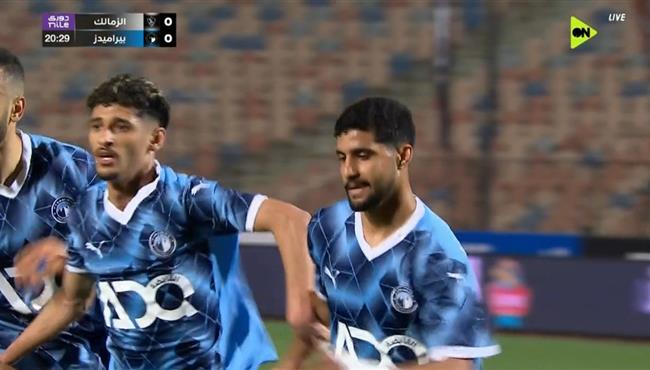 هدف بيراميدز الاول في مرمي الزمالك بعد خطأ فادح من محمد عواد