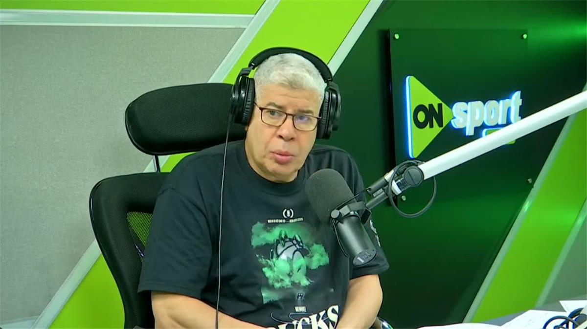 نيوز برو : شوبير ينتقد أداء عواد أمام بيراميدز ويوضح موقفه من 