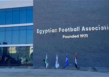 اتحاد الكرة يوجه خطاب ا للأندية بشأن اللاعبين والمدربين الأجانب