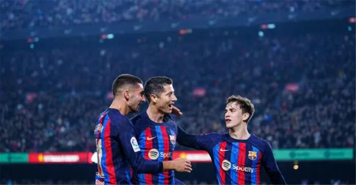 نيوز برو : مهاجم برشلونة يخضع لجراحة عاجلة