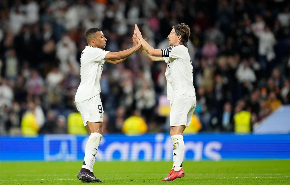 نيوز برو : فيديو | ريال مدريد يخطف فوزًا قاتلًا من ريال مايوركا.. ويؤجل تتويج برشلونة بـ الدوري الإسباني