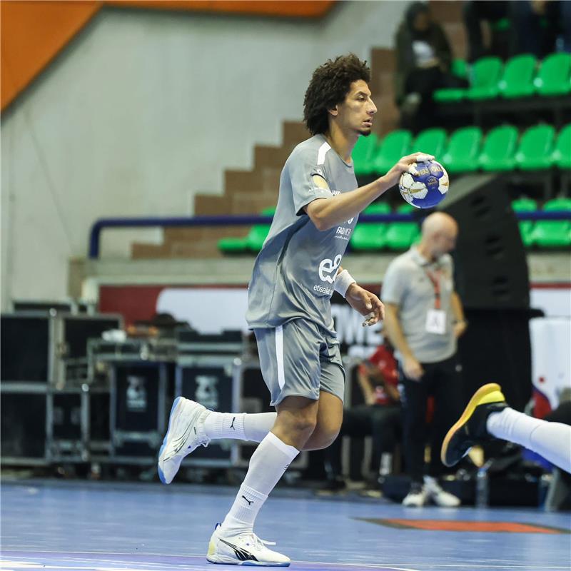 الحلم نيوز : الأهلي يفوز على الجيش الملكي في ثاني مبارياته بـ كأس الكؤوس الإفريقية لكرة اليد