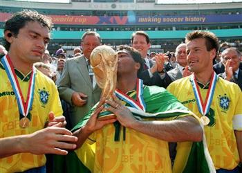 نجم منتخب البرازيل السابق يقود بعثة السامبا للمشاركة في دورة خوفو