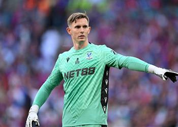 دين هندرسون يكشف سر تصديه لـ ركلة جزاء عمر مرموش في نهائي كأس الاتحاد الإنجليزي