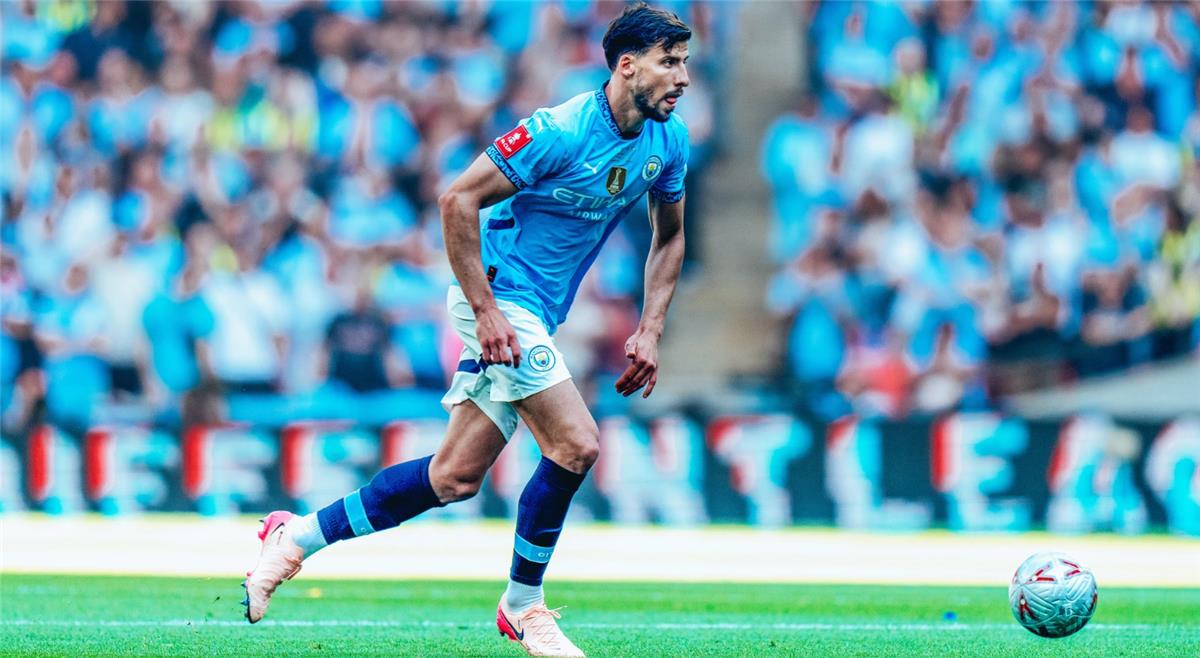 الحلم نيوز : روبن دياز بعد خسارة الكاس: أمامنا مباراتان يعنيان كل شيء لنا في الدوري الإنجليزي