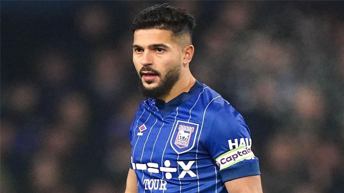 نيوز برو : تشكيل إيبسويتش تاون أمام ليستر سيتي في الدوري الإنجليزي.. موقف سام مرسي