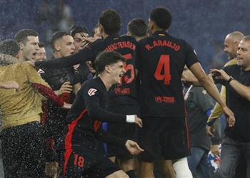 تشكيل برشلونة أمام فياريال في الدوري الإسباني ثلاثي هجومي