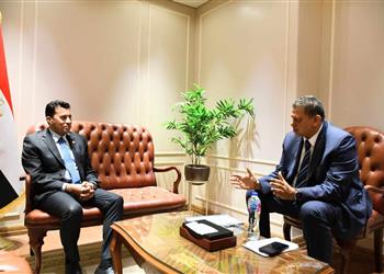 وزير الرياضة يتابع آخر تطورات استضافة مصر لبطولة العالم لكرة اليد