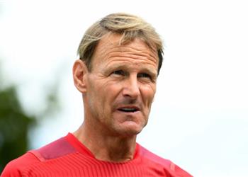 شيرنجهام الأهلي فريقي في المونديال فوجئت ببقاء محمد صلاح وأتطلع لتألق مرموش