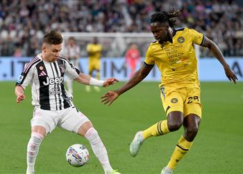 صراع البطاقة الرابعة يوفنتوس يجتاز أودينيزي وروما يحقق فوز ا هام ا على ميلان في الدوري الإيطالي