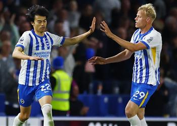 فيديو التعادل مجدد ا ميتوما يسجل هدف برايتون الثاني أمام ليفربول