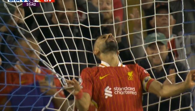 محمد صلاح يهدر هدف محقق لليفربول امام برايتون بالدوري الانجليزي