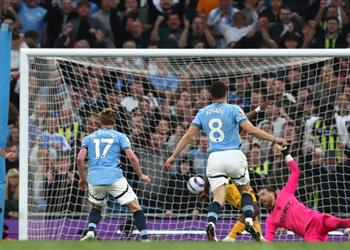 فيديو الساحر لا يتوقف دي بروين يسجل هدف مانشستر سيتي الأول أمام ولفرهامبتون