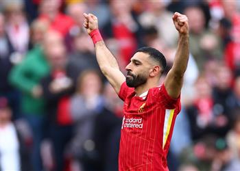 للتصويت محمد صلاح ضمن المرشحين للتشكيل المثالي في الدوري الإنجليزي 2024 25