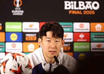 سون هاري كين سيدعمنا أمام مانشستر يونايتد وآمل في منح الجماهير لحظة تاريخية