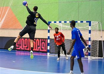 الأهلي يهزم كينشاسا ويتأهل إلى نصف نهائي كأس الكؤوس الإفريقية لكرة اليد