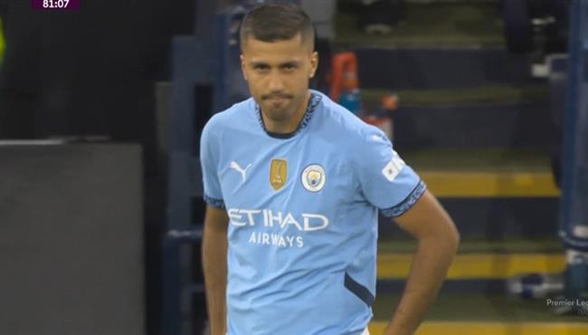 لحظة عودة رودري الي الملاعب مع مانشستر السيتي بعد مدة غياب طويلة