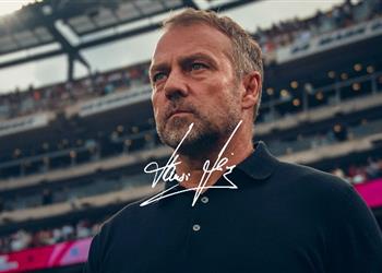 برشلونة يعلن تجديد عقد فليك رسمي ا