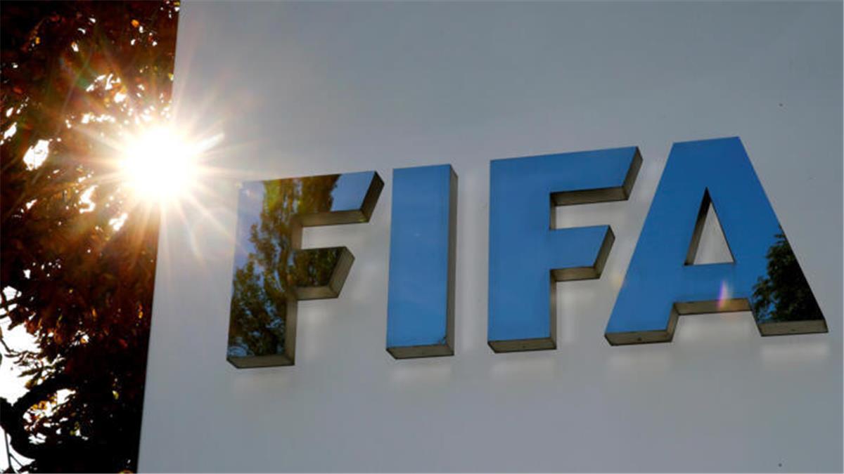في الكورة : رسميًا.. فيفا يفتح باب الانتقالات الاستثنائية لفرق مونديال الأندية 2025