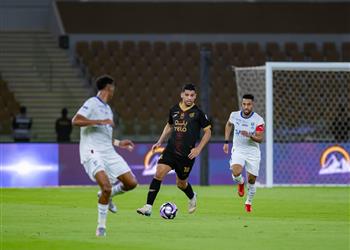 الهلال يخطف تعادلا قاتلا من الوحدة في الدوري السعودي