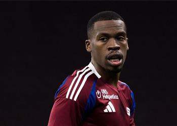 بعد ارتباطه بـ الأهلي والزمالك كوتيسا ينضم إلى ناديه الجديد في صفقة انتقال حر