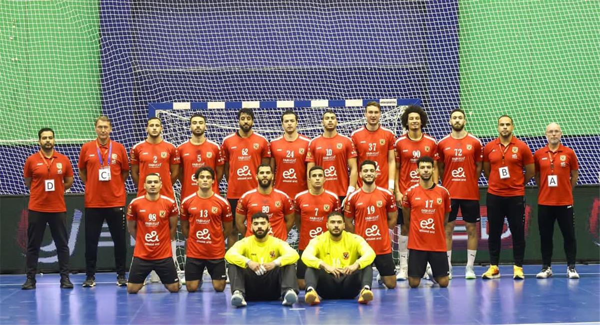 في الكورة : الأهلي يتأهل إلى نهائي كأس إفريقيا لأندية اليد على حساب منتدى درب السلطان