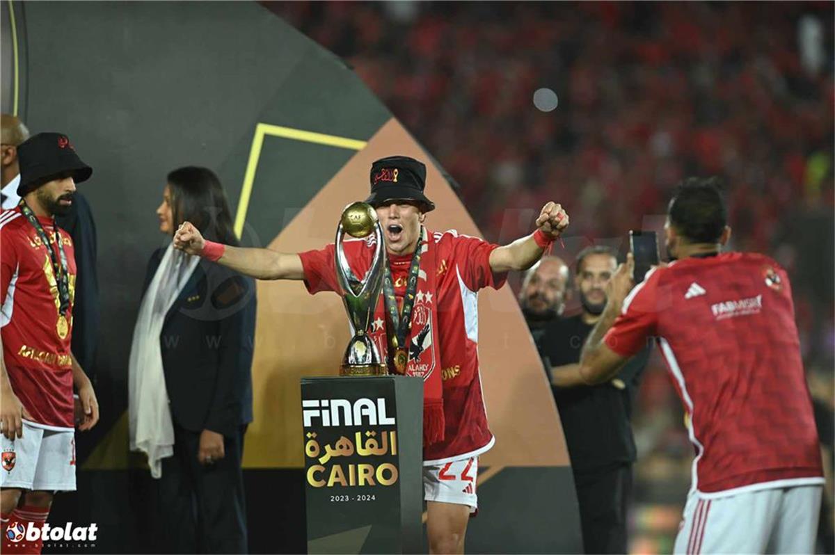 الحلم نيوز : بعد تغيير شكل الكأس.. الأهلي أكثر الأندية المتوجة بـ دوري أبطال إفريقيا وبداية تونسية