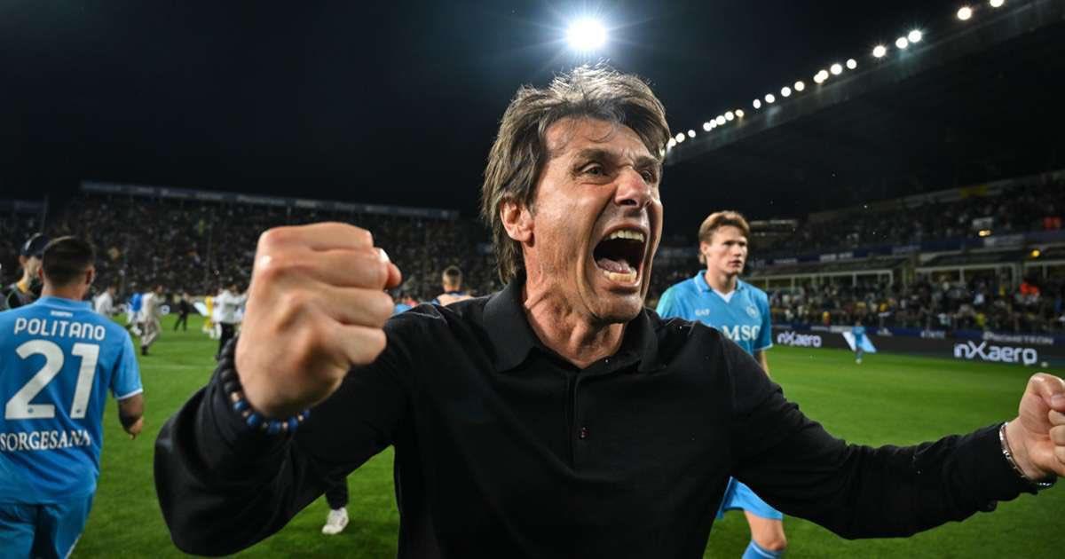 الحلم نيوز : كونتي يدخل التاريخ بعد تتويج نابولي بلقب الدوري الإيطالي