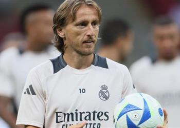مفاجأة في كواليس الرحيل ريال مدريد شعر بالصدمة من قرار مودريتش