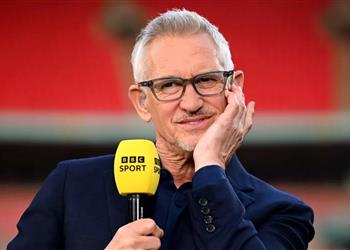 هل اختار محمد صلاح لينيكر يكشف عن تشكيله المثالي في الدوري الإنجليزي تاريخي ا