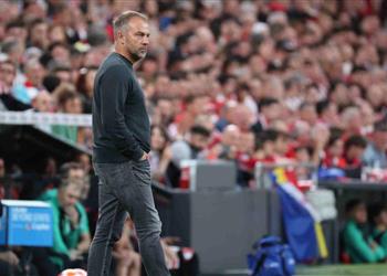 فليك لا أعلم شيئ ا عن مستقبل لاعب برشلونة وتعاقد ريال مدريد مع ألونسو لم يفاجئني