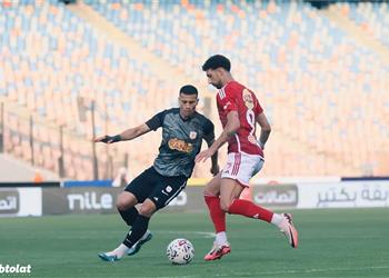 الأهلي يطارد النجمة 45 أمام فاركو ليلة حسم الدوري في استاد القاهرة