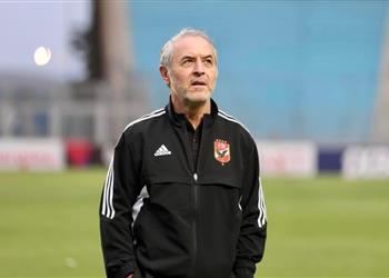 كولر يوجه رسالة إلى الأهلي بعد التتويج بـ الدوري المصري