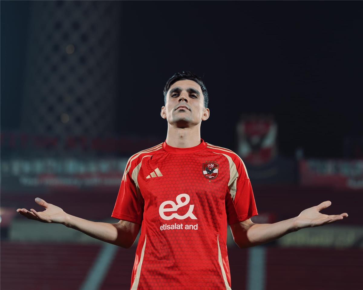 الحلم نيوز : بن شرقي: كان أهم شيء أن يسجل إمام عاشور.. ولاعب الأهلي 
