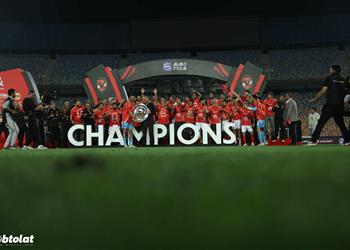 محمد الشناوي وقعت عامين لـ الأهلي وطلب عاجل لمجلس الإدارة