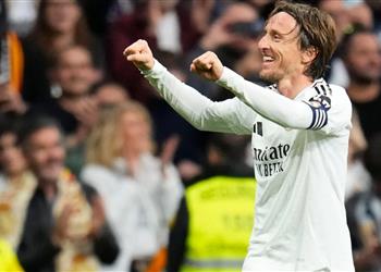 وجهة غير متوقعة لـ مودريتش بعد الرحيل عن ريال مدريد