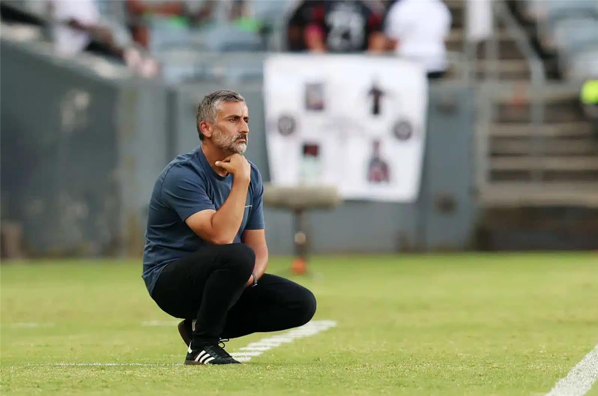 الحلم نيوز : موعد تولي ريفيرو قيادة الأهلي بعد التتويج بالدوري.. وخلاف مرتقب