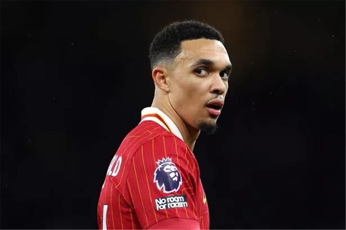 العالمي : آس: ليفربول يضع شرطين لرحيل أرنولد المبكر إلى ريال مدريد