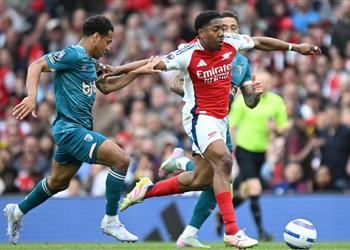 فيديو بورنموث يقلب الطاولة ويهزم آرسنال بثنائية في الدوري الإنجليزي