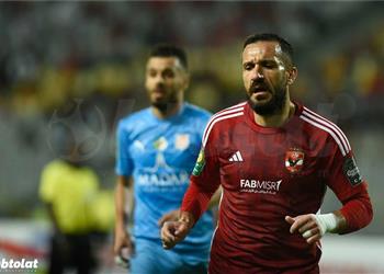 كان عهد ا مع أمة علي معلول ي علن رحيله عن الأهلي بكلمات أسطورية