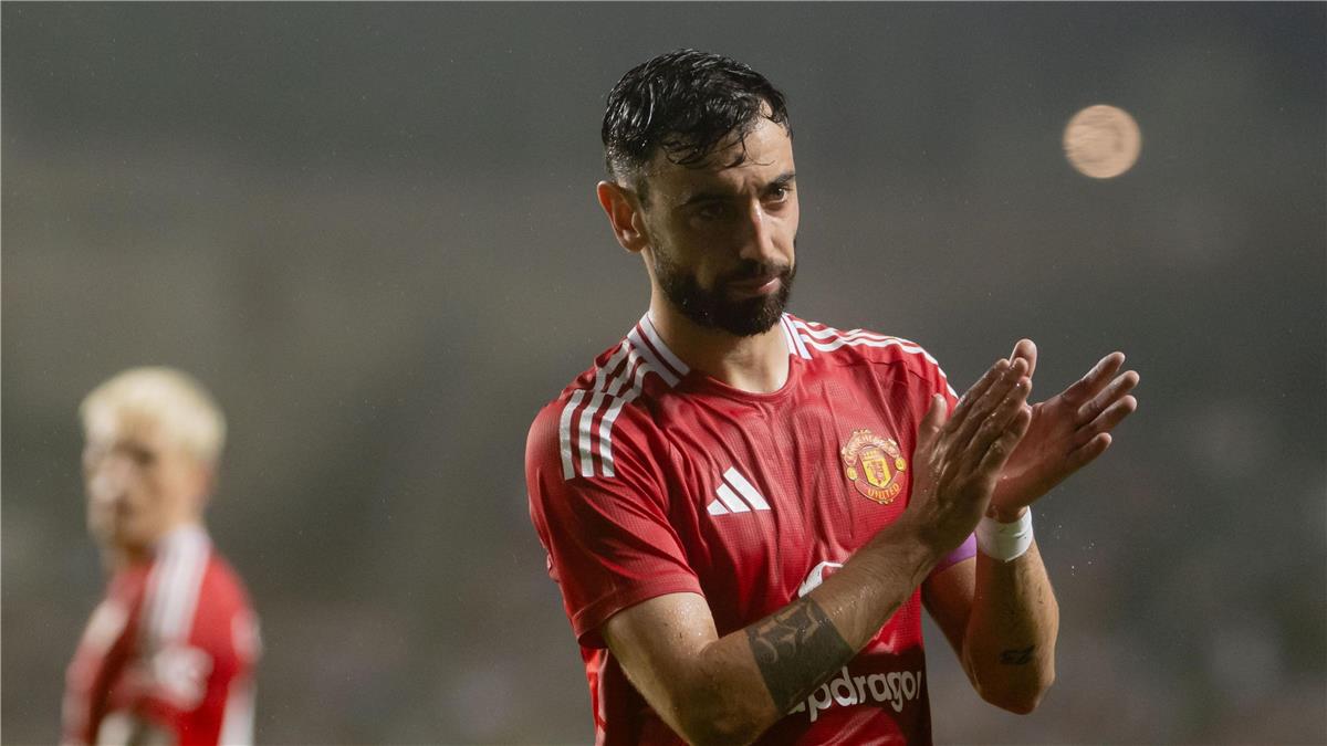 في الكورة : بـ رسالة غريبة.. برونو فرنانديز يثير حيرة جمهور مانشستر يونايتد بعد عرض الهلال