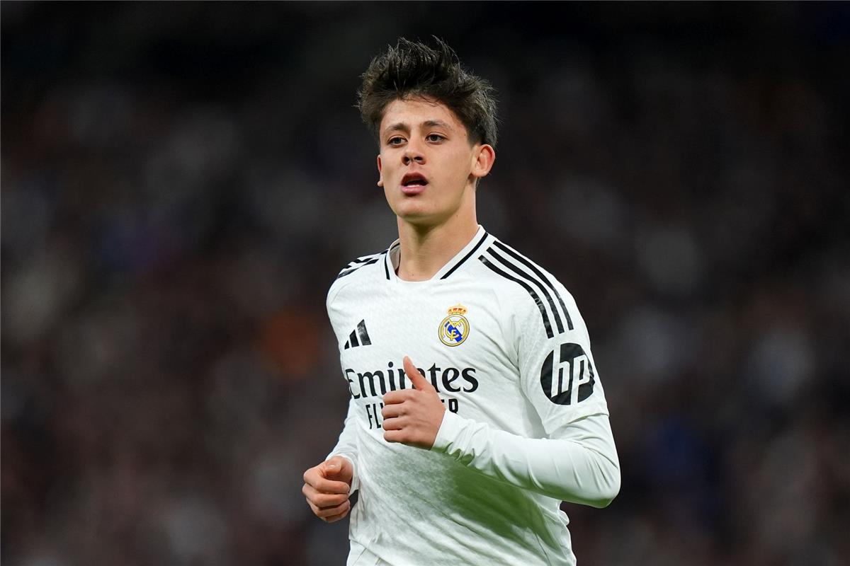 العالمي : فيديو | أردا جولر يسجل هدف ريال مدريد الأول أمام سليتا فيجو
