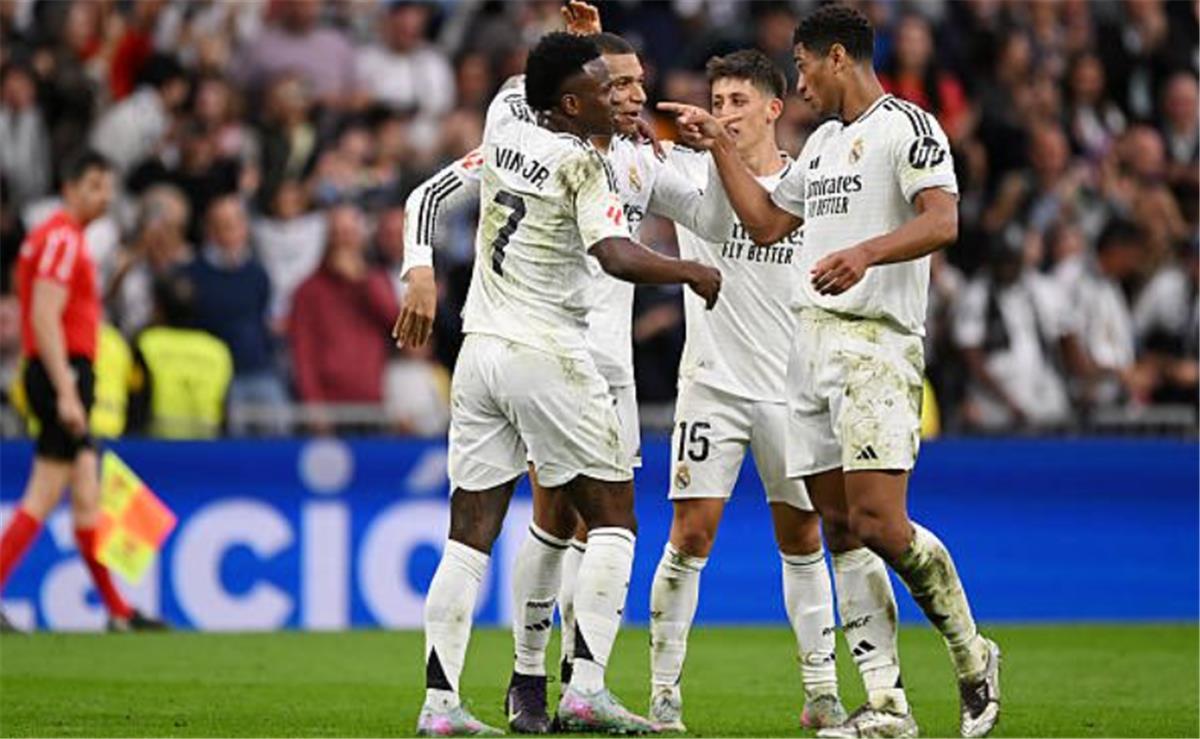 لاعبو ريال مدريد