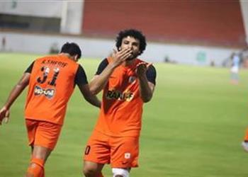 عمرو ناصر يسجل هدف فاركو الثالث أمام بيراميدز فيديو