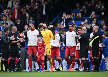 فان دايك بعد الهزيمة أمام تشيلسي الأمر مؤلم رغم انتهاء مهمتنا في الدوري الإنجليزي