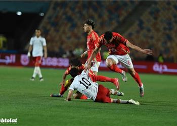 فيديو الأهلي يكتسح حرس الحدود بخماسية نظيفة ويقترب من صدارة الدوري المصري