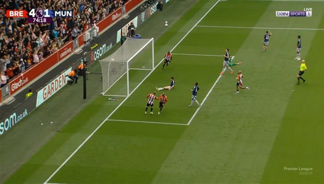 هدف رائع لـ برينتفورد امام مانشستر يونايتد في الدوري الانجليزي